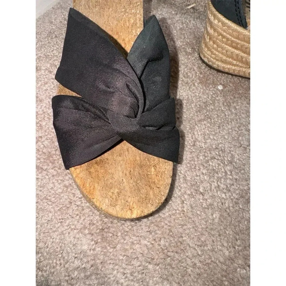 UGG Traci Espadrille Ankle Strap Wedge Sandals Black Women's Size 6 - Picture 4 of 9